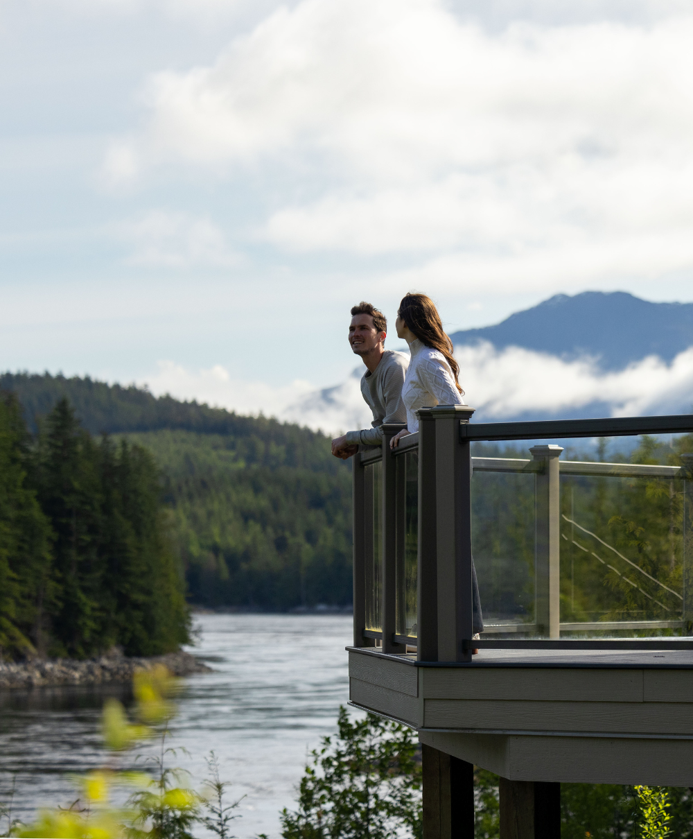 Sonora Resort - Guests enjoying view from terrace